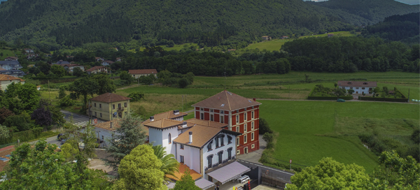 Etxelaia, una casa rural de lujo en plena reserva de Urdaibai